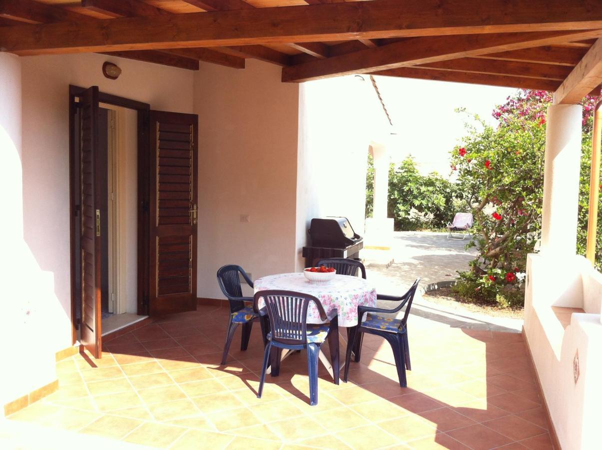Villa By The Vulcano - 70Mq Plus Large Garden And Patio Екстериор снимка
